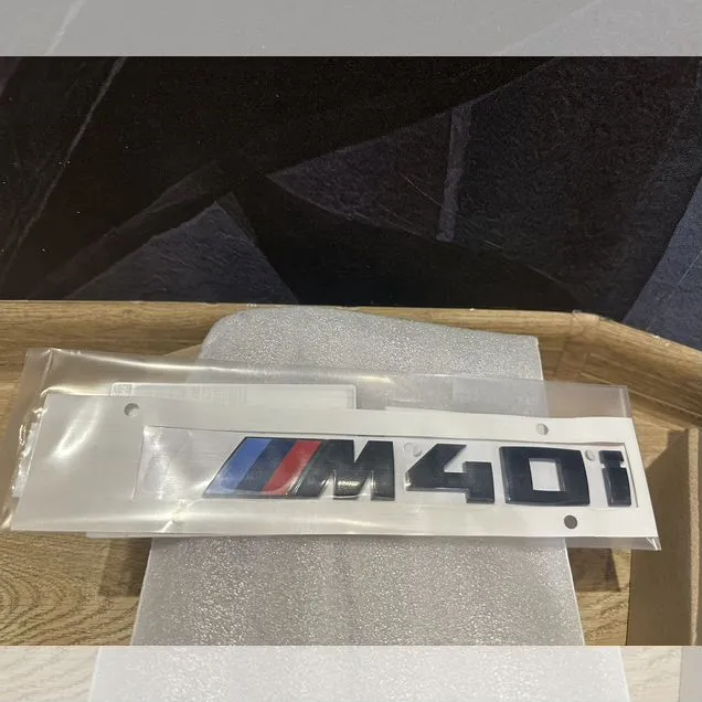Эмблема черная BMW M40I BMW G01 G01 LCI