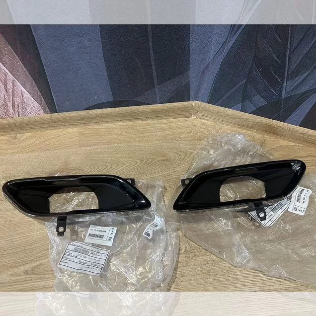 Насадки глушителя BMW G14 G15 G16 черные