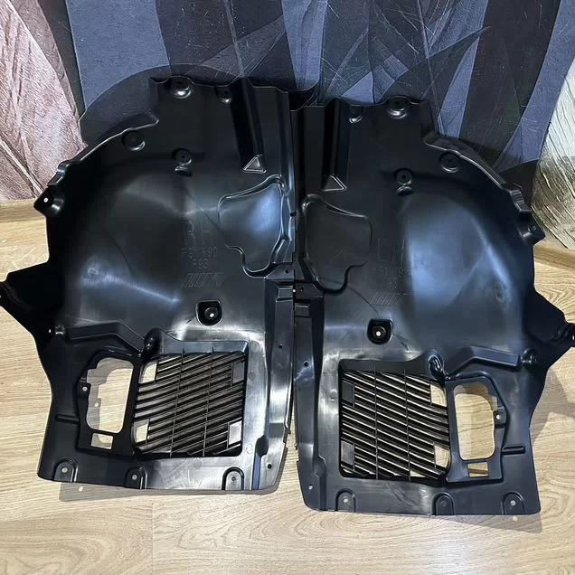 Подкрылок передний BMW M8 F91 F92 F93