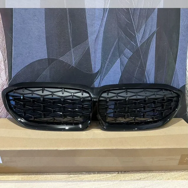 Решетка радиатора BMW 3 G20 340