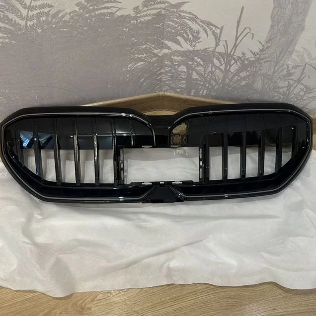 Решетка радиатора BMW 5 G60