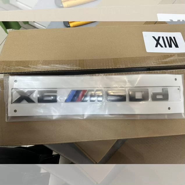 Шильдик BMW X6 F16 M50D